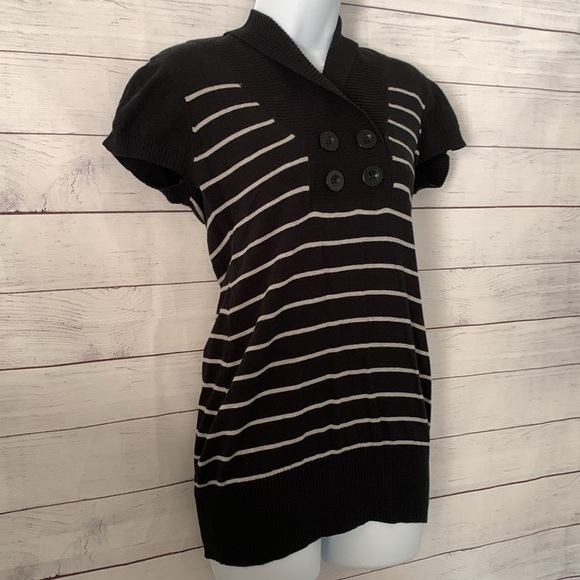 Vintage Black/White Striped Cap-Sleeve Lightweight Shawl Collared Soft Sweater - Picture 3 of 6